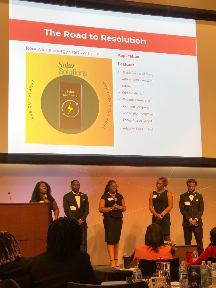 Lawson students present energy consumption solutions on stage at Hackathon 2024